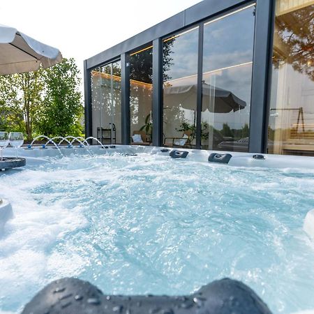 Agriturismo Colle Dei Pivi Ponti sul Mincio Kültér fotó