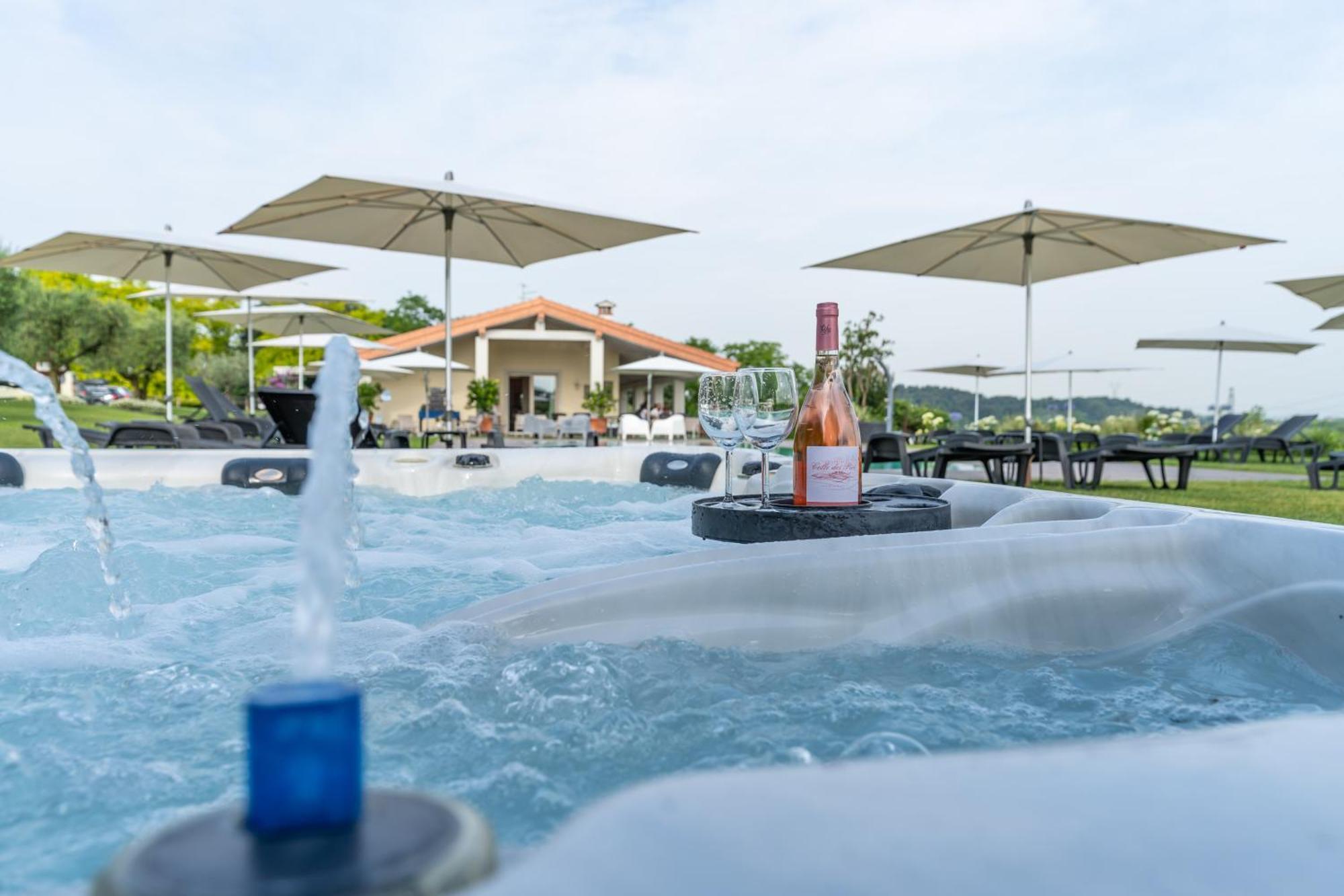 Agriturismo Colle Dei Pivi Ponti sul Mincio Kültér fotó