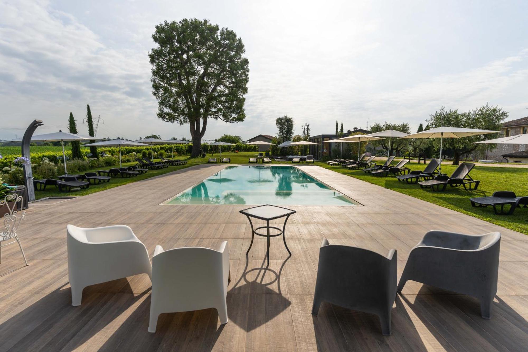 Agriturismo Colle Dei Pivi Ponti sul Mincio Kültér fotó