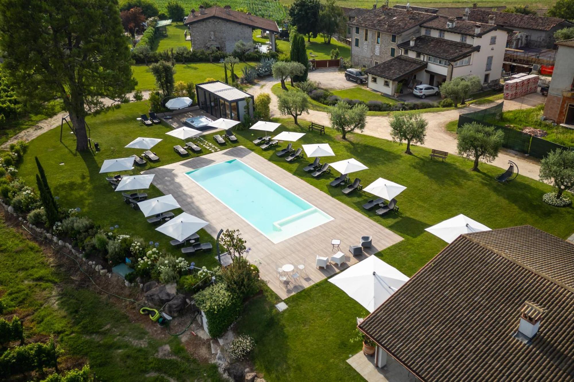Agriturismo Colle Dei Pivi Ponti sul Mincio Kültér fotó