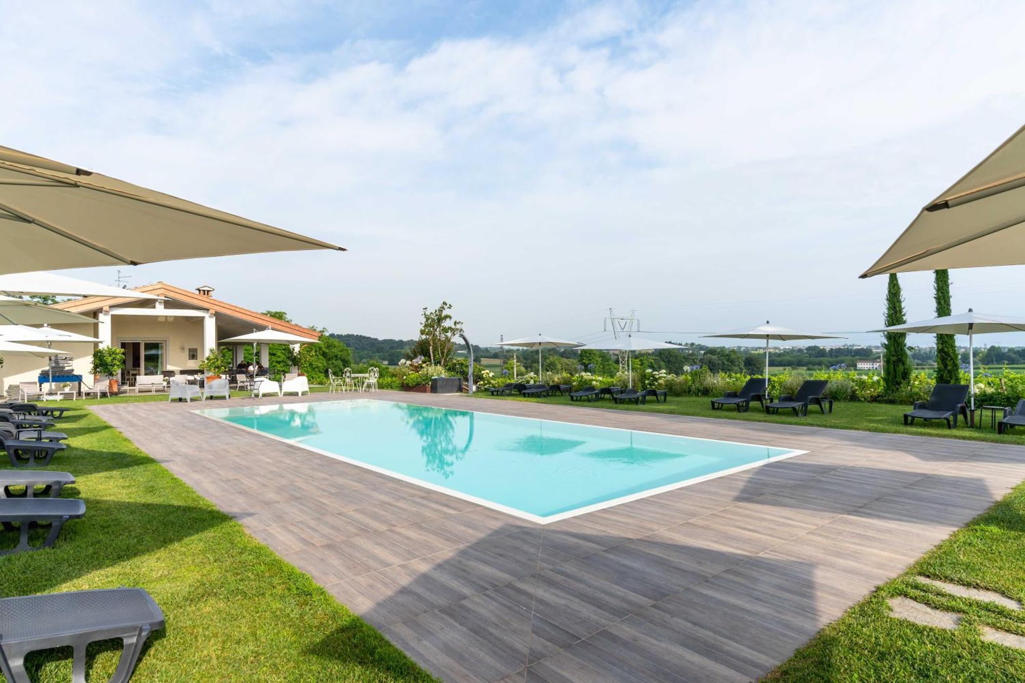 Agriturismo Colle Dei Pivi Ponti sul Mincio Kültér fotó