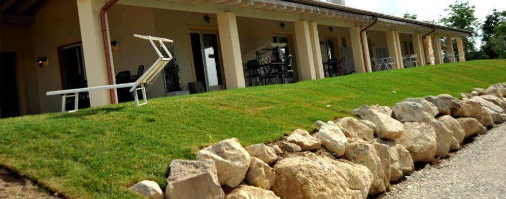 Agriturismo Colle Dei Pivi Ponti sul Mincio Kültér fotó