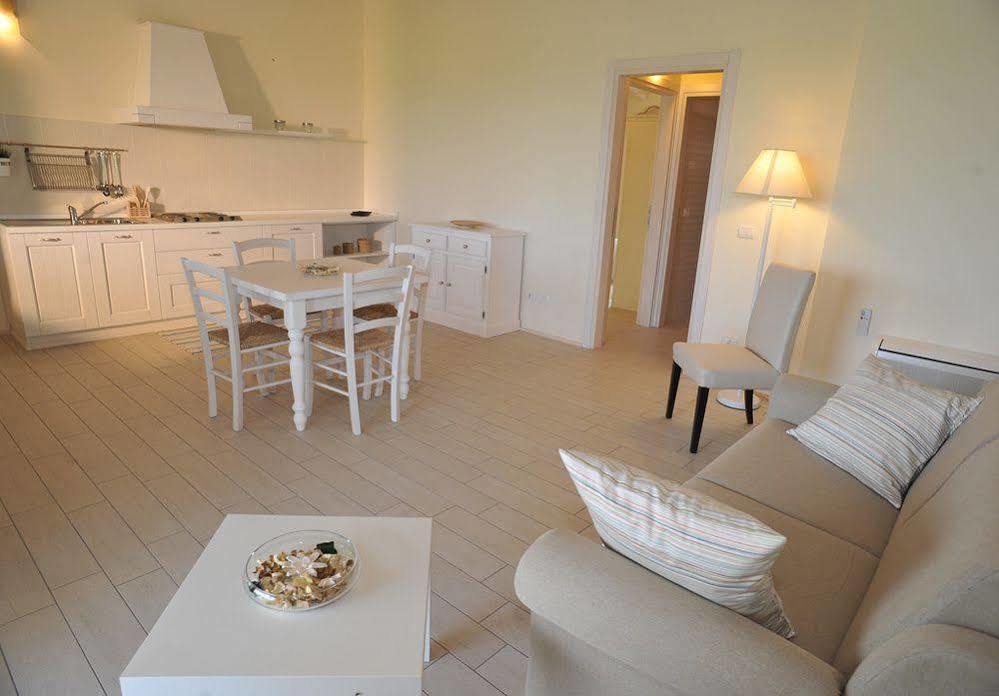 Agriturismo Colle Dei Pivi Ponti sul Mincio Kültér fotó