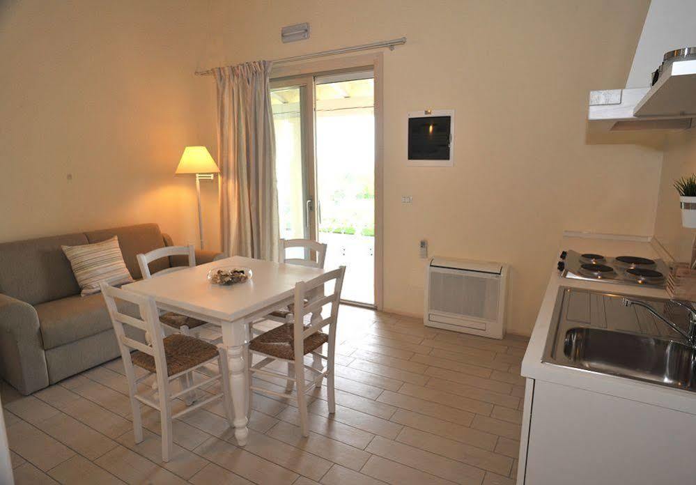 Agriturismo Colle Dei Pivi Ponti sul Mincio Kültér fotó