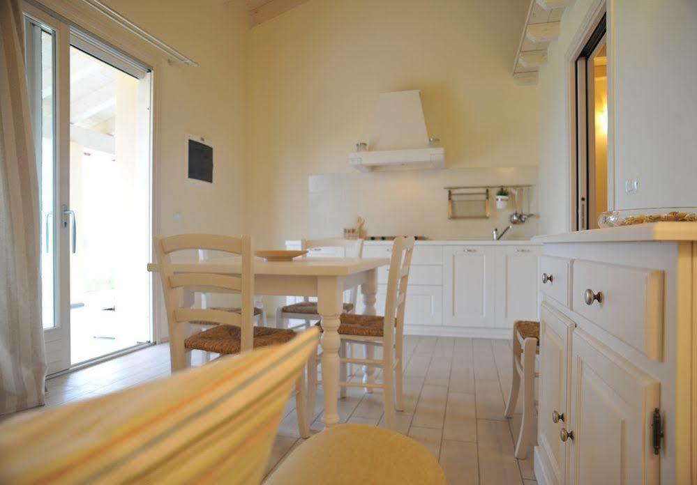 Agriturismo Colle Dei Pivi Ponti sul Mincio Kültér fotó