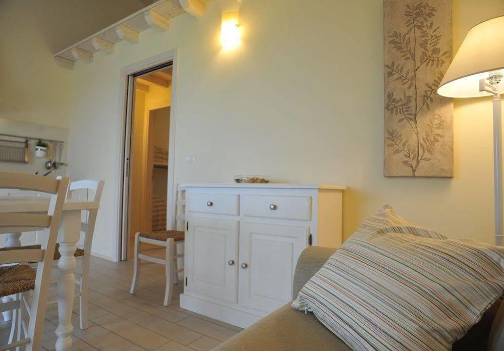 Agriturismo Colle Dei Pivi Ponti sul Mincio Kültér fotó