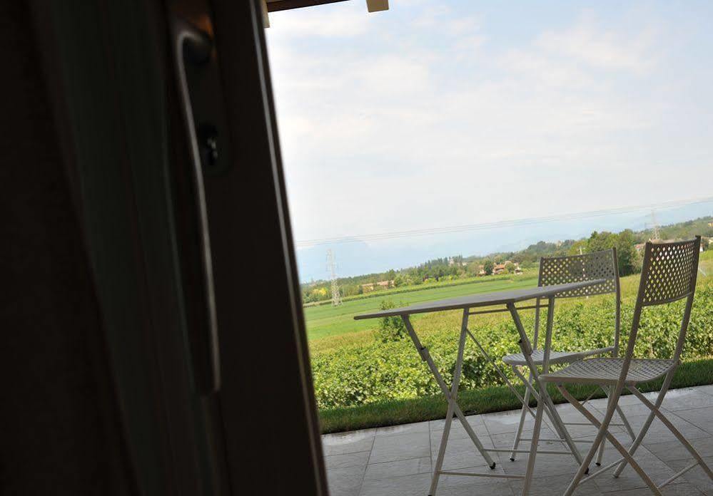 Agriturismo Colle Dei Pivi Ponti sul Mincio Kültér fotó